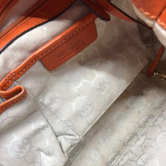 Michael Kors Tan Brown Large Woven Straw Bag - Picture 7 of 8